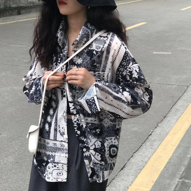 发烧友 19SS/春季港风设计感小众宽松复古长袖印花衬衫女在类目 女装/女士精品, 衬衫中 - 来自Buy2taobao.com提供专业的淘宝代购服务