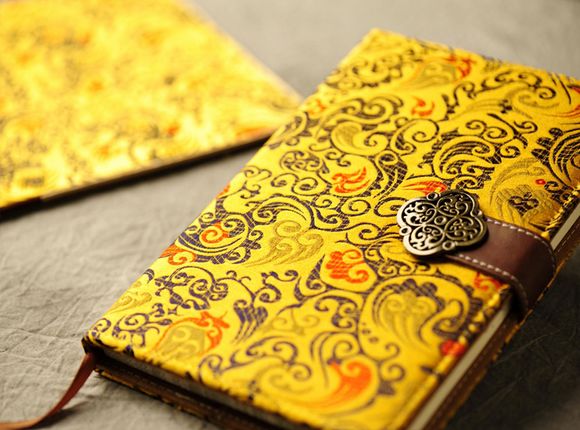 工艺品本子 南京云锦 南京特产 记事本 花纹精品云锦笔记本在类目 居家布艺, 缝纫DIY材料、工具及成品, 布艺DIY成品, 杯垫中 - 来自Buy2taobao.com提供专业的淘宝代购服务