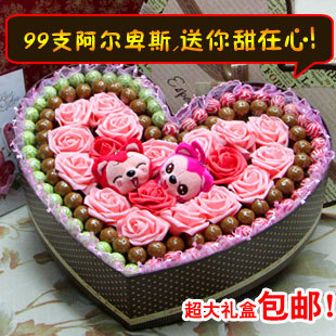 Large Gift 99 Alps Lollipop 18 Rose flowers simulation+Candy Boxin the Snacks/Nuts/Specialty , Sweets and snacks/Jelly/Pudding , Candy category - from Buy2taobao.com to provide professional Taobao agent buy service