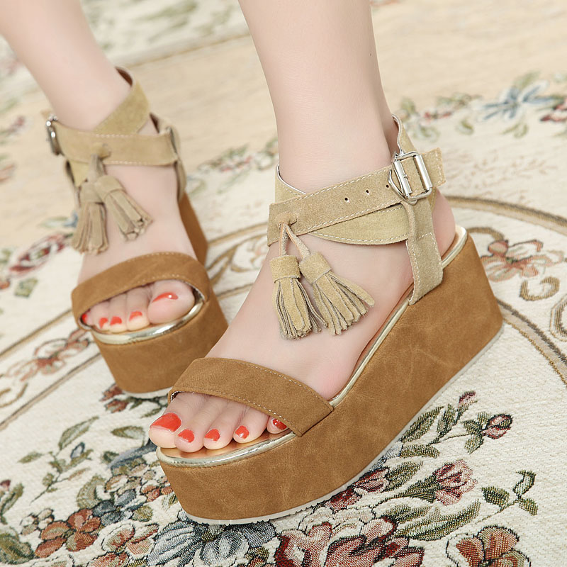 松糕平跟厚底平底...