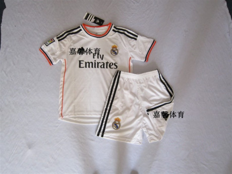 西甲皇马儿童球服 13-14皇马童装7号C罗足球