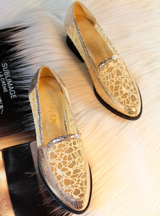  AISM 春季新款粗跟女鞋欧美英伦风复古尖头鞋黑色中跟单鞋女