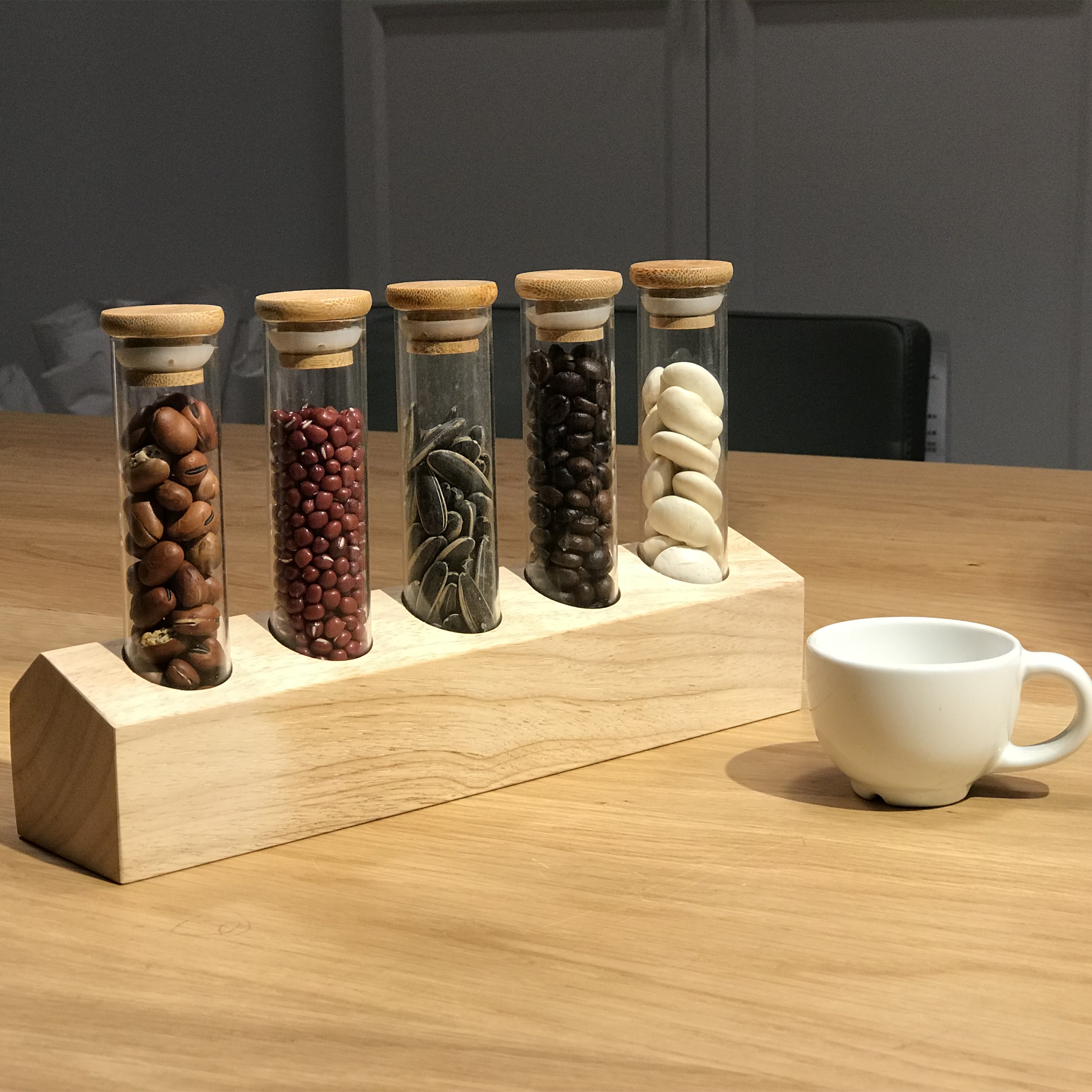 小房子試管展示架實木擺件架咖啡豆收納架茶葉陳列架豆類展示架在類目 商業/辦公傢俱, 貨架/展櫃, 精品展櫃/陳列櫃中 - 來自Buy2taobao.com提供專業的淘寶代購服務