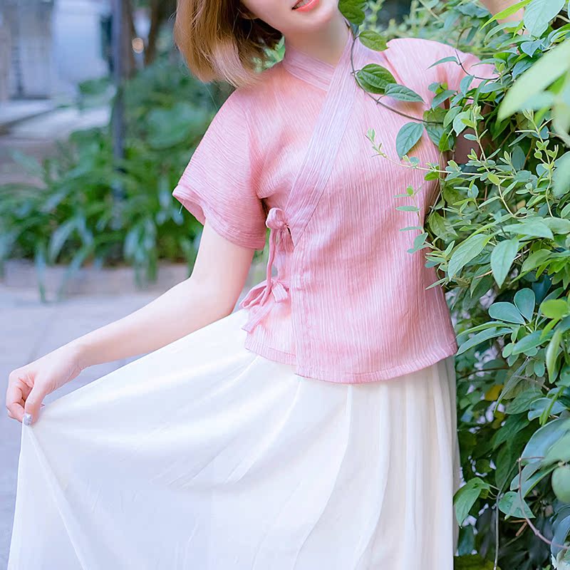 白霓青阙烟粉色女交领汉服半臂双层单上衣原创日常时尚方便纯色夏在类目 女装/女士精品, 唐装/民族服装/舞台服装, 民族服装/舞台装中 - 来自Buy2taobao.com提供专业的淘宝代购服务