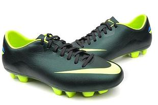  小李子：专柜正品NIKE GLIDE III HG-V刺客中端足球鞋510900-376