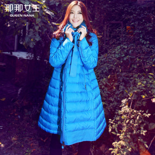  QUEENNANA 冬装新款女装 韩版A字长款斗篷貉子毛领羽绒服外套