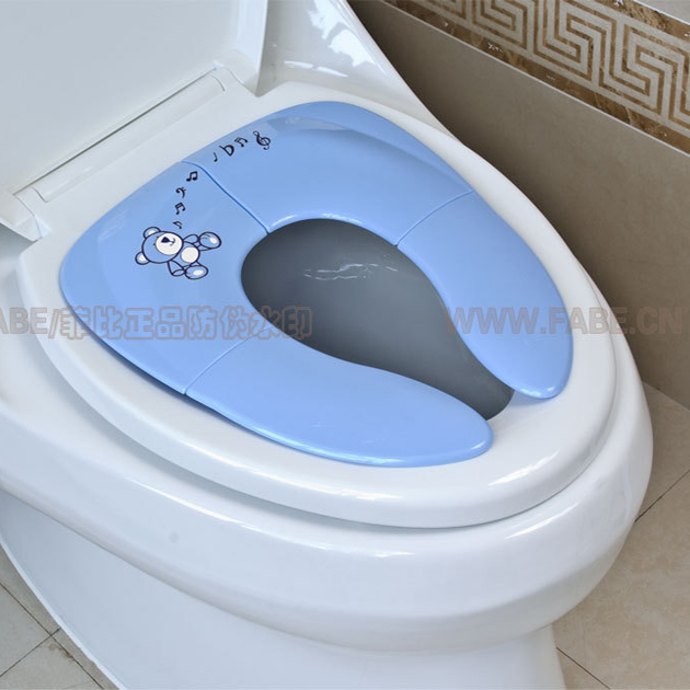 婴幼儿童马桶圈坐便器 外出旅游折叠马桶圈便圈垫 便携宝宝坐便圈在类目 尿片/洗护/喂哺/推车床, 理发器/指甲钳/体温计等日常护理小用品, 儿童马桶盖中 - 来自Buy2taobao.com提供专业的淘宝代购服务