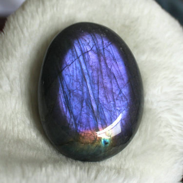加斯加天然月光拉长石把玩 发财奇石 斑彩石 观