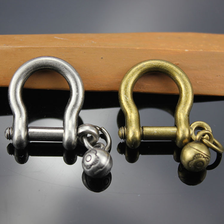 复古手工DIY真皮配件马蹄扣U型扣D型扣手工钥匙皮链扣拧螺丝卸扣在类目 服饰配件/皮带/帽子/围巾, 鞋包/皮带配件, 包配件, 钥匙扣中 - 来自Buy2taobao.com提供专业的淘宝代购服务