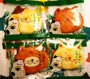 日本流行 肥猫饼干挂件  PU可捏可掰 内置变形铁片 原版包装