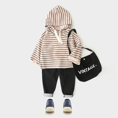 杨梅自制2018秋季新款女童卫衣宝宝条纹连帽卫衣休闲长袖上衣包邮