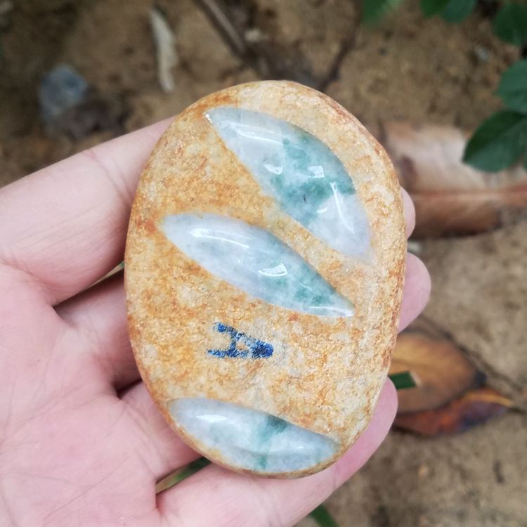 實物照翡翠原石玉料緬甸翡翠毛料原石-重231克80*56*28MM在類目 珠寶/鑽石/翡翠/黃金, 翡翠(新), 珠寶奇石中 - 來自Buy2taobao.com提供專業的淘寶代購服務