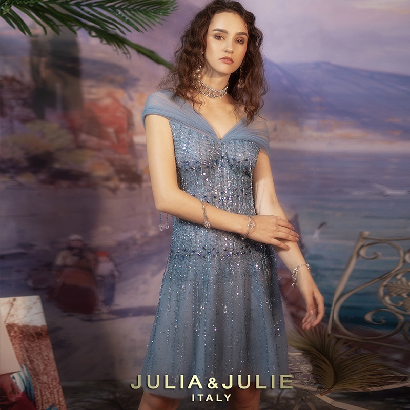 Julia&Julie 2018新款雾霾蓝珍珠纱V领重工烫钻水晶吊坠短裙|msdalam kategori Butik wanita / wanita, perkahwinan/Cheongsam/pakaian, pakaian/malam - dari Buy2taobao.com untuk memberikan perkhidmatan ejen Taobao profesional membeli