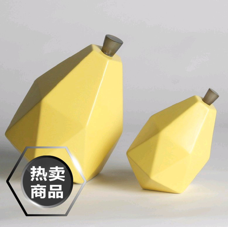 几何陶瓷斜式棱面雪梨摆件样板房家居饰品装饰品简约现代造型摆饰在类目 家居饰品, 摆件中 - 来自Buy2taobao.com提供专业的淘宝代购服务