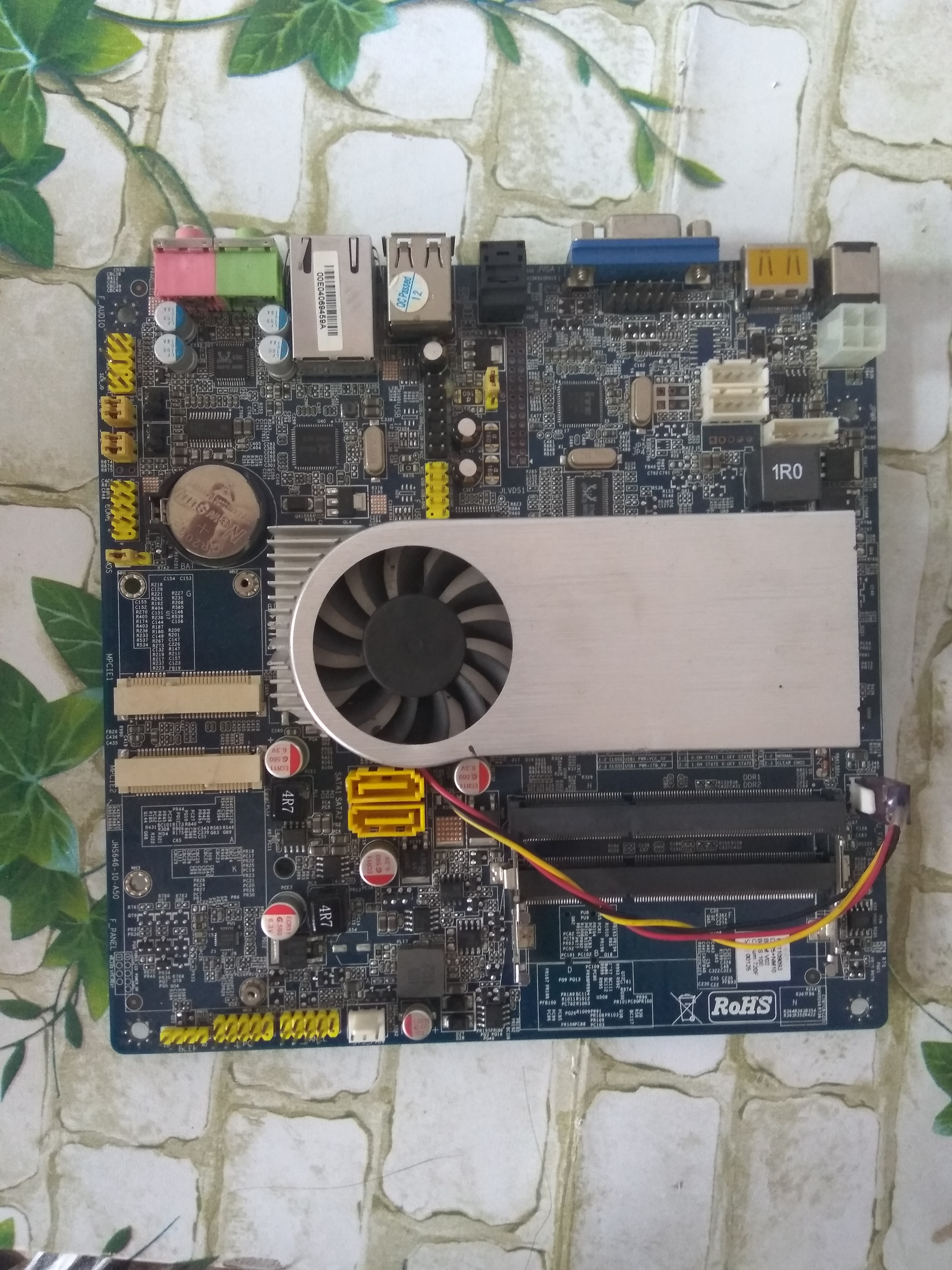 包邮拆机翔升迷你D525 DDR3双SATA MINI工控主板千兆网卡光纤接口在类目 电脑硬件/显示器/电脑周边, 主板中 - 来自Buy2taobao.com提供专业的淘宝代购服务