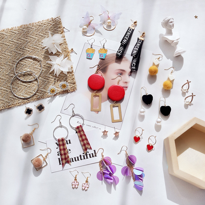 耳钉女气质韩国网红设计感耳环简约长款小众个性会动的超仙耳饰品