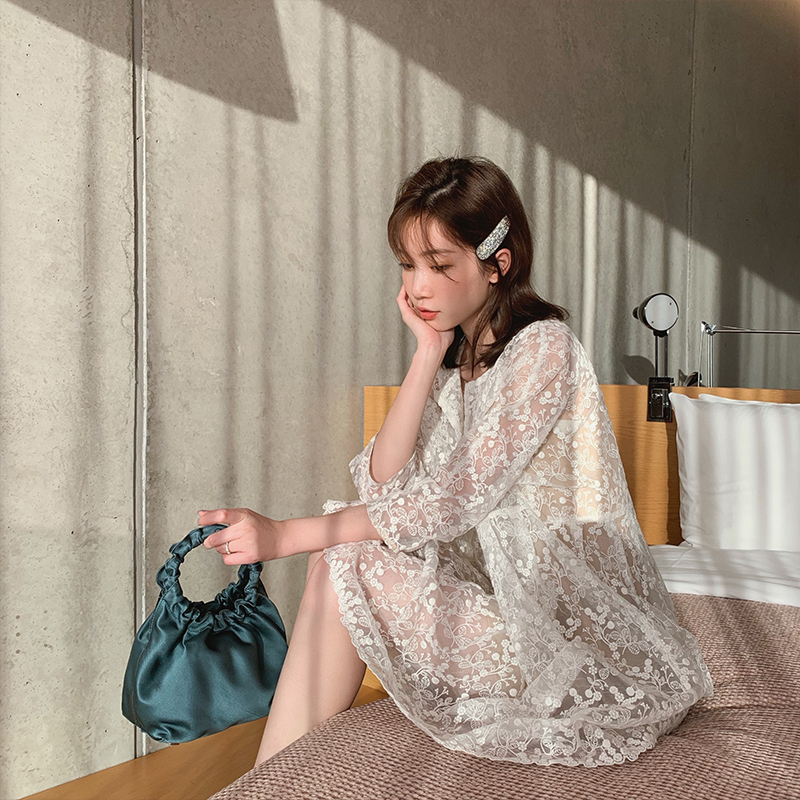 张大奕 白色高腰显瘦连衣裙韩版百搭娃娃裙欧根纱甜美泡泡袖裙子|msdalam kategori Butik wanita / wanita, pakaian - dari Buy2taobao.com untuk memberikan perkhidmatan ejen Taobao profesional membeli