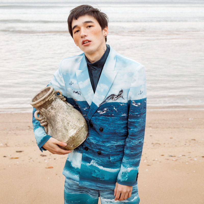 Flying fish Embroidery Beach printing Retro Loose profile Double-breasted Trend suit Original designer men's wearin the Men's clothing, Suits category - from Buy2taobao.com to provide professional Taobao agent buy service
