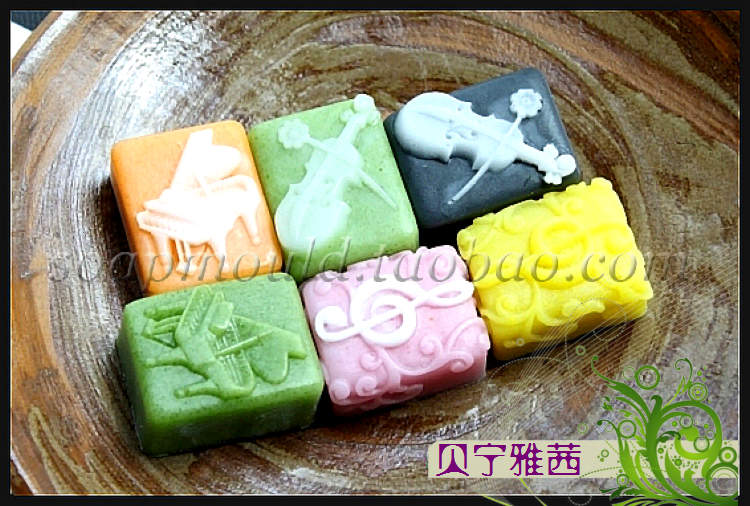 迷妳卡通(6連模)-香皂磨具專業手工皂模具 韓國進口矽膠皂模在類目 美容護膚/美體/精油, 旅行裝/體驗裝中 - 來自Buy2taobao.com提供專業的淘寶代購服務