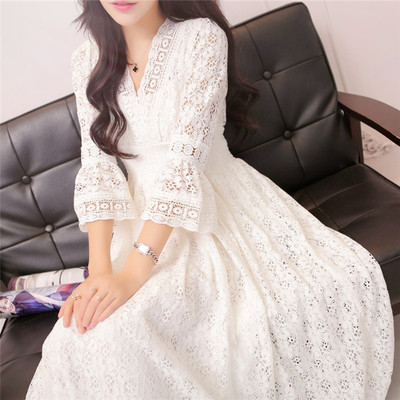 气质仙女V领白色蕾丝大码修身打底裙松紧腰海边度假连衣裙学生裙