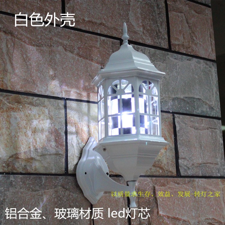 挂墙式转灯挂壁标志灯复古风美发转灯小型彩光壁挂式欧式美发店|msdalam kategori Perniagaan/perabot pejabat, rak/Showcase, rak lain - dari Buy2taobao.com untuk memberikan perkhidmatan ejen Taobao profesional membeli