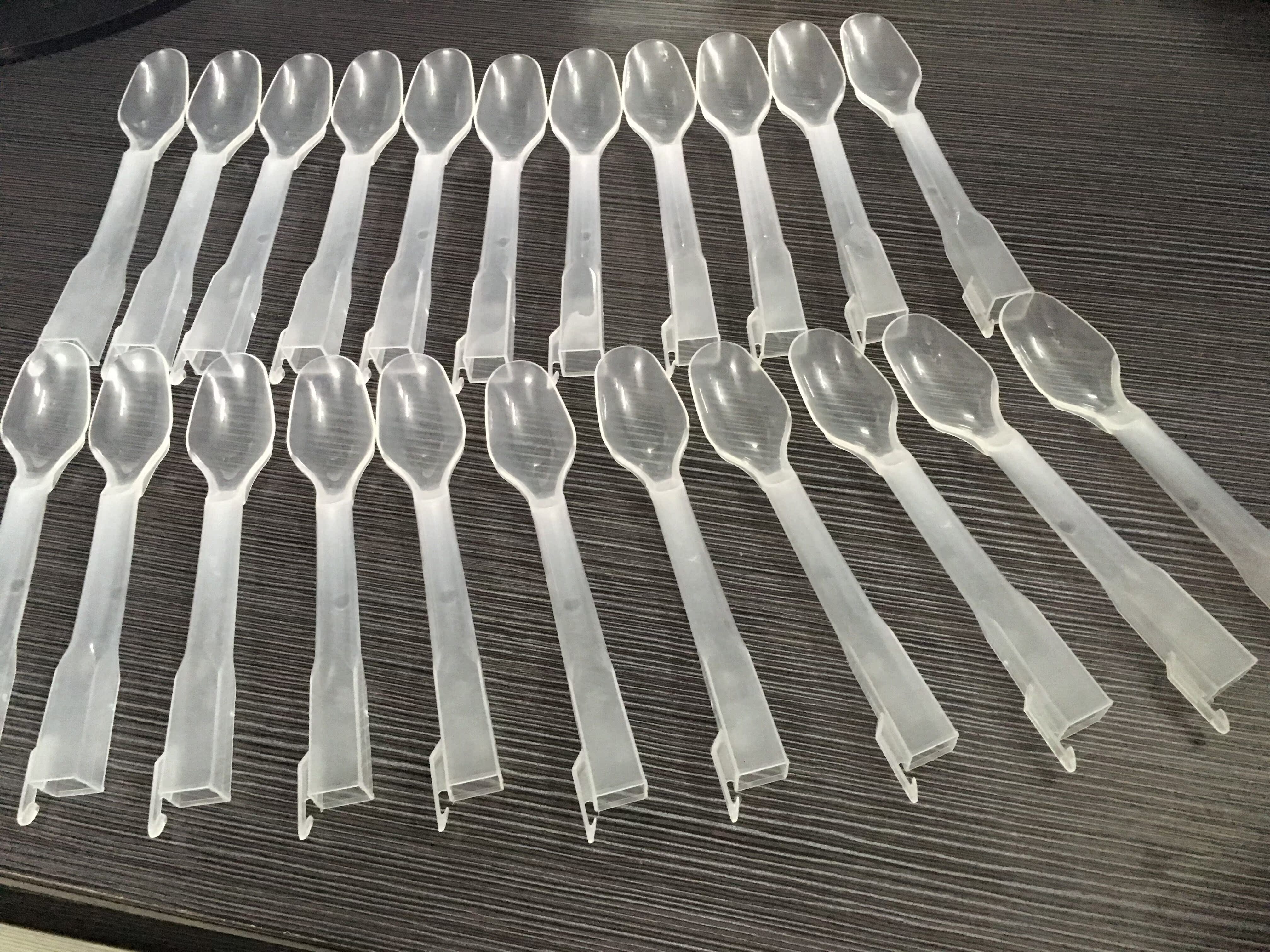 麦旋风杯搅拌勺子 加厚冰激凌食品级材料 一箱1000支 冰淇淋勺在类目 厨房/烹饪用具, 烹饪用具, 烹饪勺铲, 汤勺中 - 来自Buy2taobao.com提供专业的淘宝代购服务
