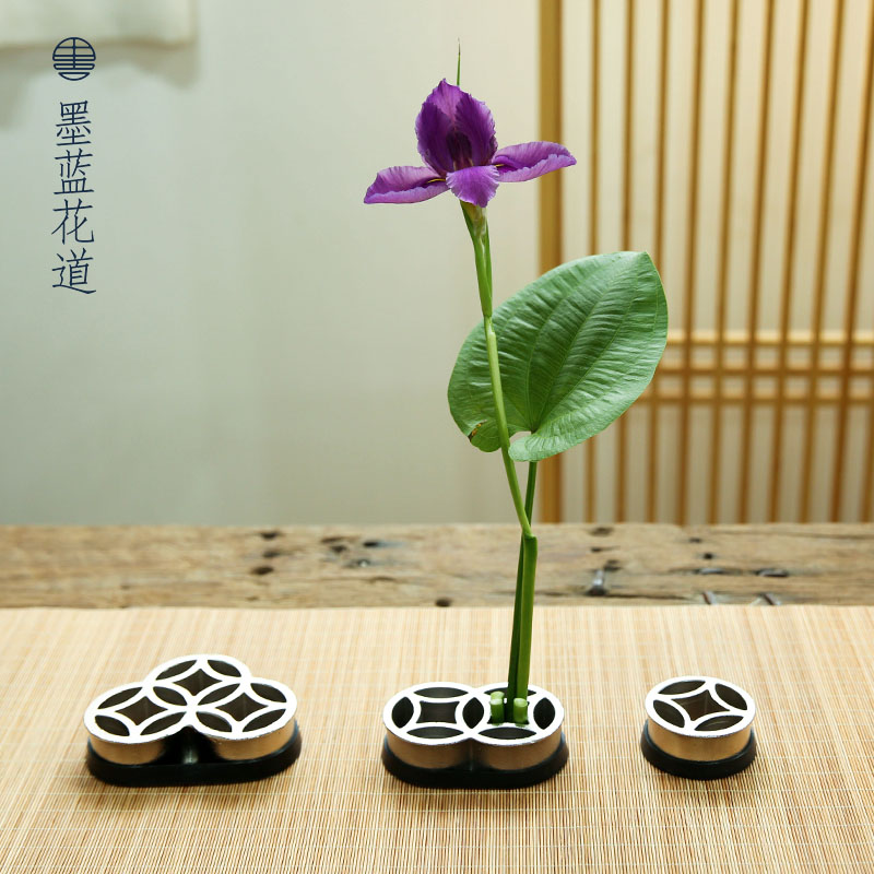 不鏽鋼七寶劍山插花輔助工具材料花材固定底座闊葉粗枝專用在類目 鮮花速遞/花卉仿真/綠植園藝, 園藝用品, 其它園藝用品中 - 來自Buy2taobao.com提供專業的淘寶代購服務