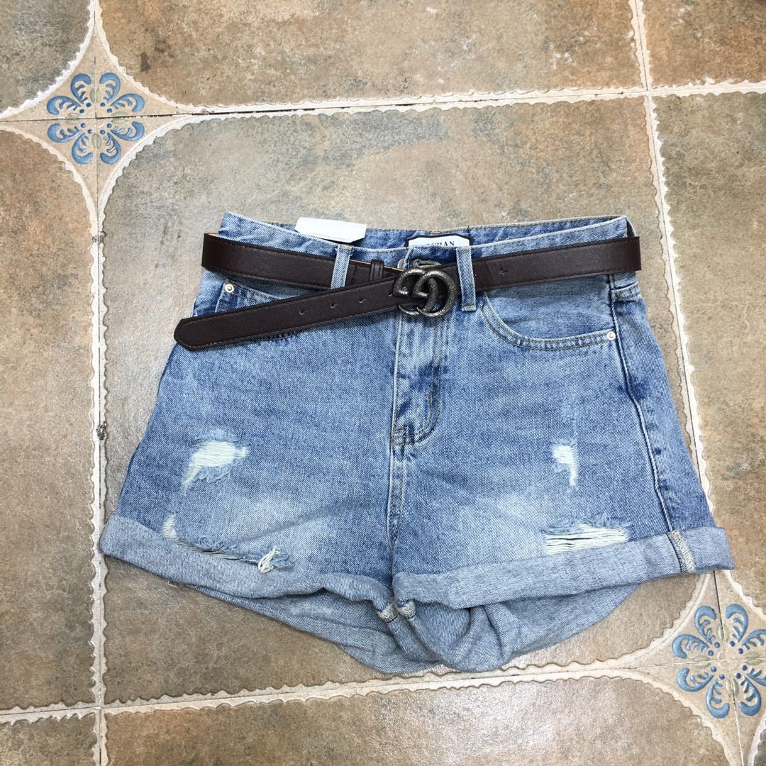 Curling Frayed denim shorts ---8102in the Women's clothing/Boutique , Jeans category - from Buy2taobao.com to provide professional Taobao agent buy service
