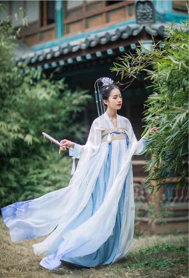 新款古裝漢服魚幼微傳統漢服女裝唐制刺繡高腰齊胸襦裙日常春夏裝在類目 女裝/女士精品, 唐裝/民族服裝/舞臺服裝, 民族服裝/舞臺裝中 - 來自Buy2taobao.com提供專業的淘寶代購服務