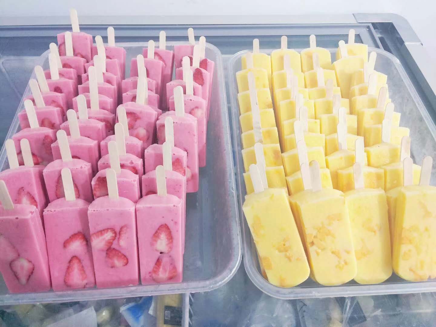 雪猴家用冰棍粉雪糕粉100克硬冰淇淋自制手打冰棒粉原料冰激凌在类目 粮油米面/南北干货/调味品, 烘焙原料/辅料/食品添加剂-新, 烘培原料, 预拌粉中 - 来自Buy2taobao.com提供专业的淘宝代购服务