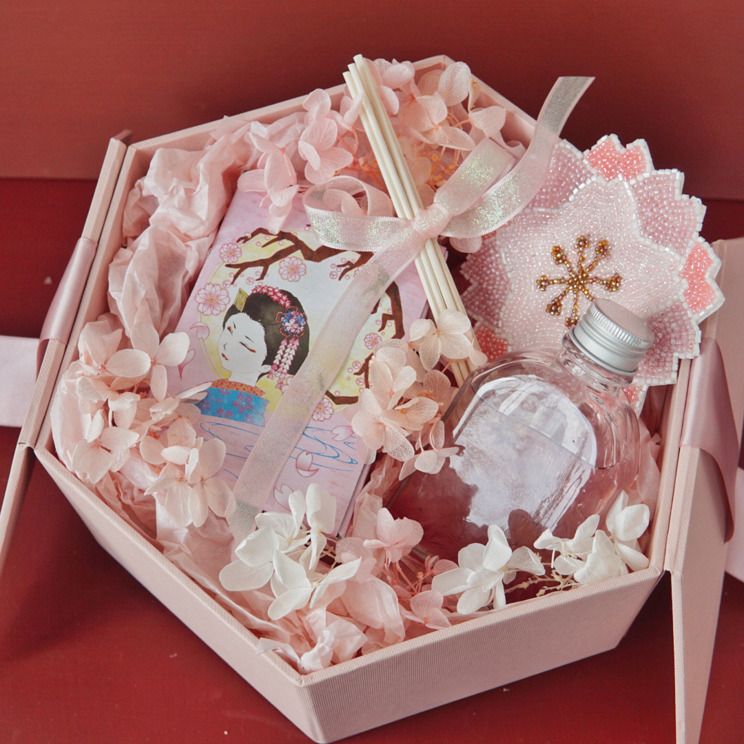 Chaomu Greenhouse Sakura wine No fire Aromatherapy L'OCCITANE Spend eternity Gift box birthday Wedding gift Confidantein the Festive supplies/Gift , Other Festival Gifts category - from Buy2taobao.com to provide professional Taobao agent buy service