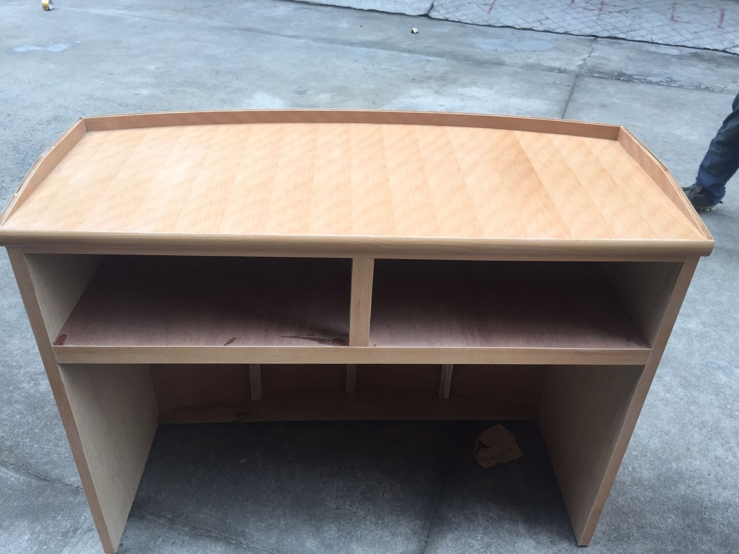 Teacher platform.Teachers podium.School podium,woodiness Podium Manufactor Direct sellingin the Business/Office Furniture , Teaching Furniture campus , Podium category - from Buy2taobao.com to provide professional Taobao agent buy service