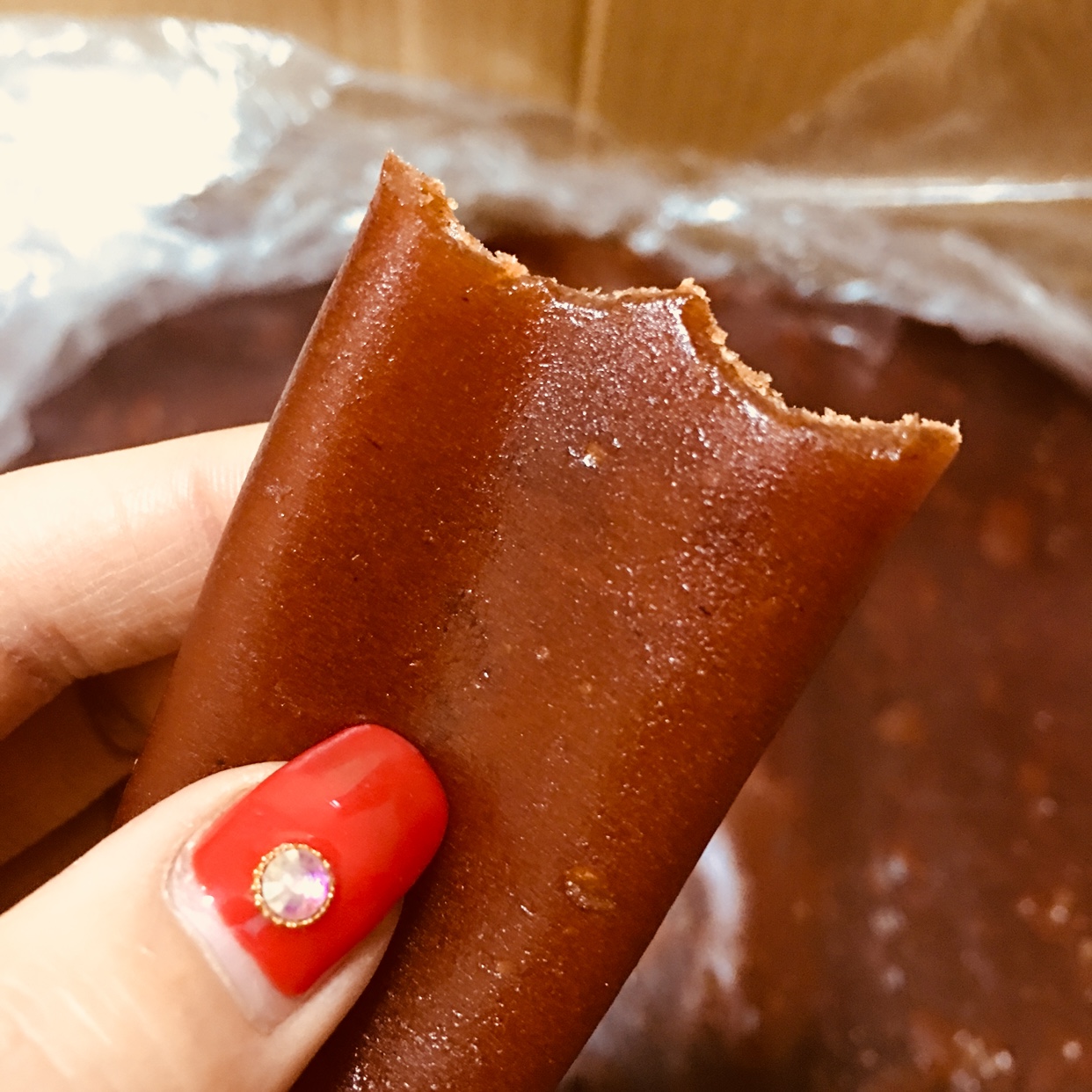 阳高零食特产果丹皮一张400克左右时候的味道酸甜包邮在类目 零食/坚果/特产, 蜜饯/枣类/梅/果干, 海棠果中 - 来自Buy2taobao.com提供专业的淘宝代购服务