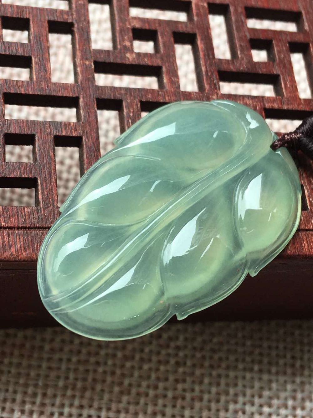 Hengxin Emerald Jade Pendant Men and women section New products Ice leaf Pendant Pendant jadein the Accessories/Fashion Jewelry, Pendant/Pendant category - from Buy2taobao.com to provide professional Taobao agent buy service