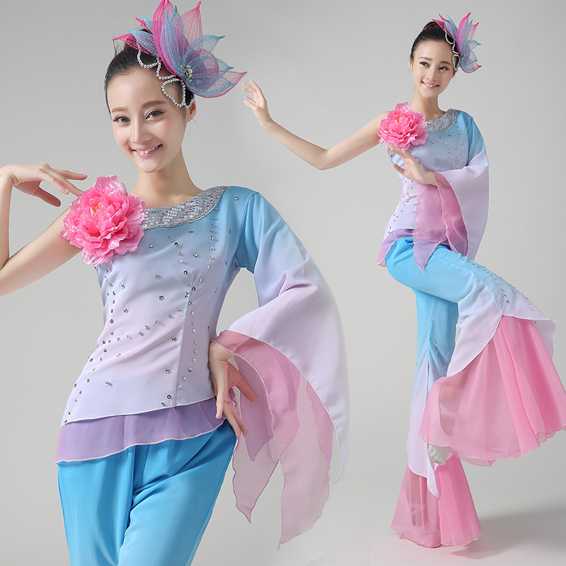新款風酥雨憶古典舞蹈演出服裝秧歌服飾民族舞台演出服裝表演服飾在類目 女裝/女士精品, 唐裝/民族服裝/舞臺服裝, 民族服裝/舞臺裝中 - 來自Buy2taobao.com提供專業的淘寶代購服務