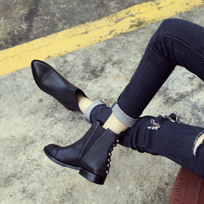 欧洲站2017秋冬新款女鞋欧美百搭真皮平底尖头铆钉短靴踝靴女靴子