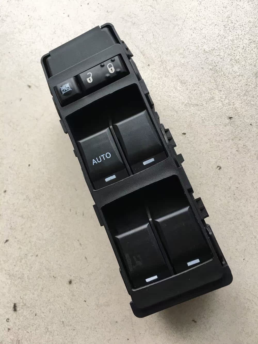 jeep/指南者/升降器开关/左前|msdalam kategori kereta/artikel/Fitting/Refit, bahagian-bahagian auto, Sistem elektrik, automotif Sensor - dari Buy2taobao.com untuk memberikan perkhidmatan ejen Taobao profesional membeli