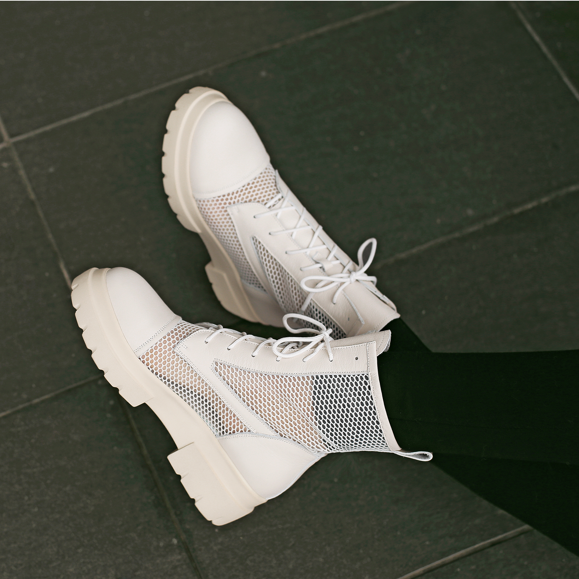 2019 Spring and summer new pattern genuine leather With slope The thickness of the bottom Jacobs Frenum Bootie leisure time Flat bottom Hollow Beige Women's Bootsin the Women's Shoes, Boots category - from Buy2taobao.com to provide professional Taobao agent buy service
