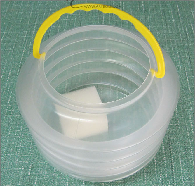 透明塑料伸縮洗筆桶 洗筆筒洗筆器水桶送吸水海綿在類目 電子詞典/電紙書/文化用品, 畫具/畫材/書法用品, 其它中 - 來自Buy2taobao.com提供專業的淘寶代購服務