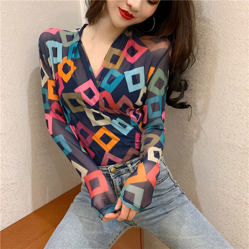 Hong Kong style retro chic tender temperament Self cultivation Lace jacket 2019 new pattern spring clothes Microlens Base coatin the Women's clothing/Boutique , Lace shirt/Chiffon shirt category - from Buy2taobao.com to provide professional Taobao agent buy service
