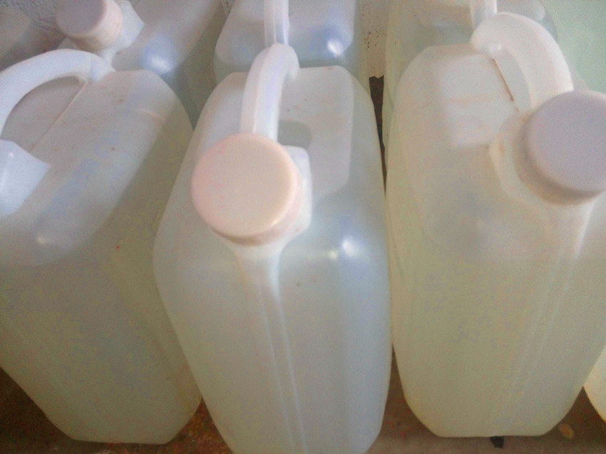 undefined2 kg . Authentic Loofah water Stock solution Luffa stem juiceundefinedin the Skin Care/Body/Essential oils , Lotion/Toner category - from Buy2taobao.com to provide professional Taobao agent buy service