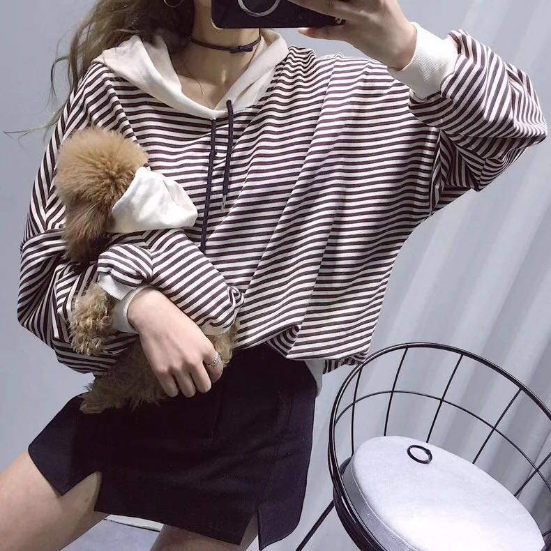 泰迪狗狗衣服春裝親子潮牌狗服博美比熊小型犬小狗寵物條紋連帽衣在類目 寵物/寵物食品及用品, 寵物服飾及配件, 寵物服裝/雨衣中 - 來自Buy2taobao.com提供專業的淘寶代購服務