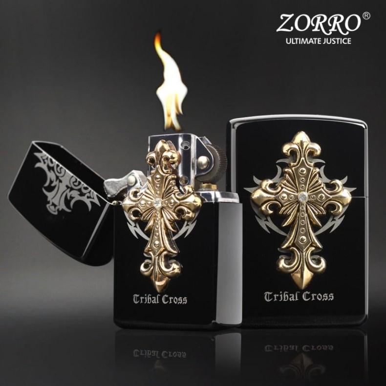 香港佐罗ZORRO 品牌 铜壳贴章防风煤油打火机燃油机在类目 ZIPPO/瑞士军刀/眼镜, 品牌打火机及配件, 其它, 煤油打火机中 - 来自Buy2taobao.com提供专业的淘宝代购服务