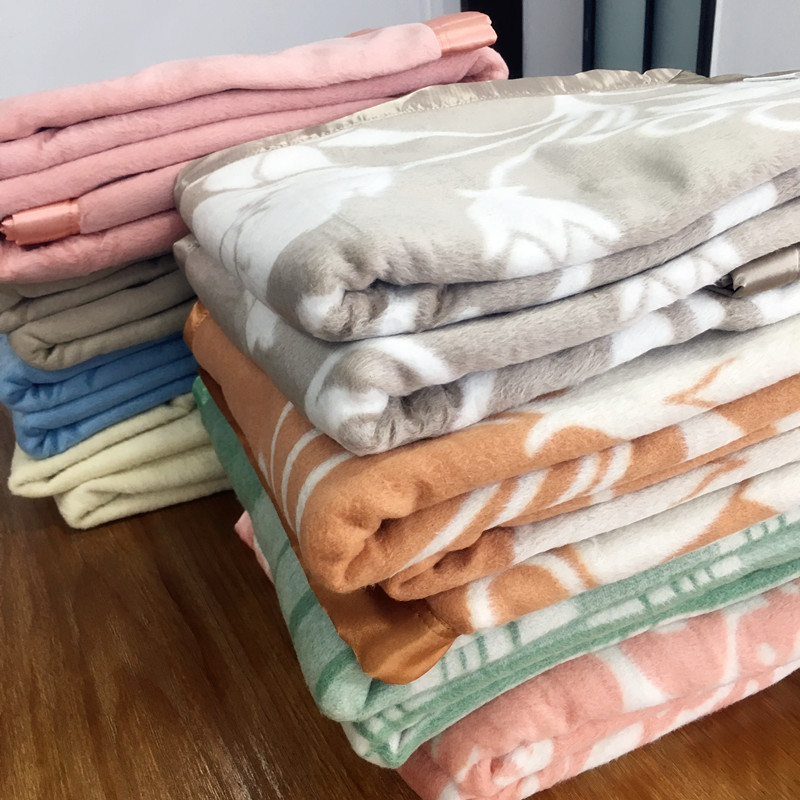quality goods 100% Silk blanket Innocence Silk carpet air conditioner Double blanket 200X230cm 3.5 Jinin the Bedclothes , Leisure blanket/Woolen blanket/Carpet category - from Buy2taobao.com to provide professional Taobao agent buy service