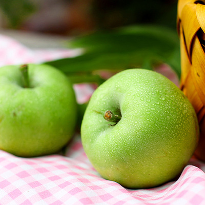 青苹果水果带箱10斤新鲜直批发红富士嘎啦包邮当季整箱应季小苹果