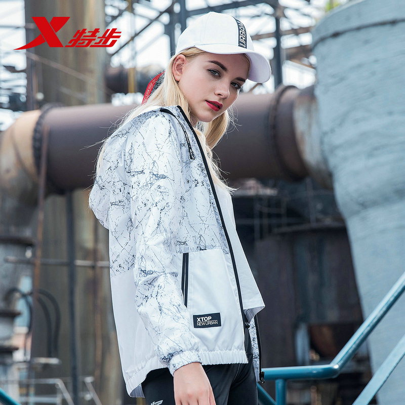 Xtep Women's wear Sportswear Windbreaker 2019 summer new pattern double-deck Windbreaker Hooded white Sunscreen coat Windbreakerin the Sportswear/Casual Clothing , Sport coat category - from Buy2taobao.com to provide professional Taobao agent buy service