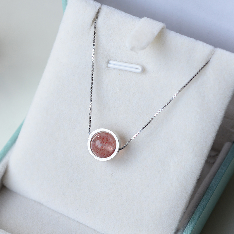 Miss natural strawberry Crystal Silver Pendant clavicle S925 Simplicity have cash less than that is registered in the accounts Necklace Dr. Peachin the Accessories/Fashion Jewelry, Necklace category - from Buy2taobao.com to provide professional Taobao agent buy service