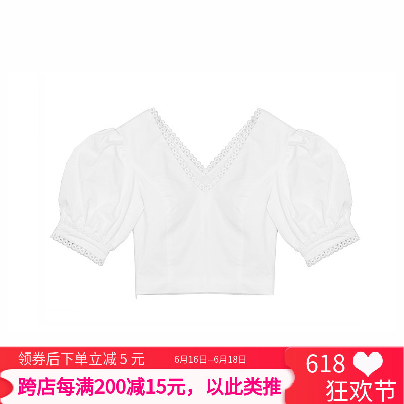 2019春夏新款气质定制蕾丝边V领大泡泡袖上衣女装白色宫廷风衬衫在类目 女装/女士精品, 蕾丝衫/雪纺衫中 - 来自Buy2taobao.com提供专业的淘宝代购服务