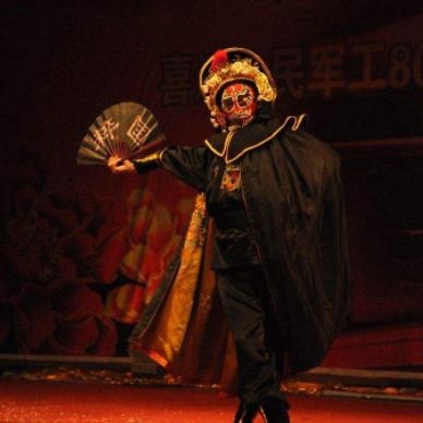 租赁变脸道具魔术服出租 川剧戏曲服装租赁 年会表演服戏服推荐在类目 模玩/动漫/周边/cos/桌游, 聚会/魔术用品, 魔术杂技用具, 魔术套装中 - 来自Buy2taobao.com提供专业的淘宝代购服务
