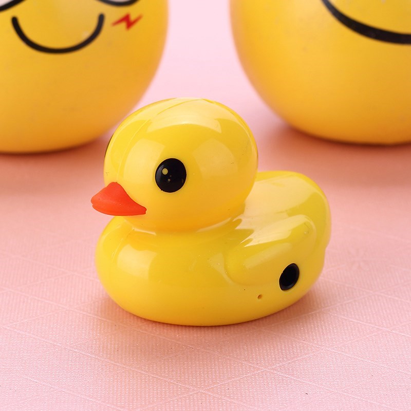 lovely gift children MP3 Cartoon English Walkman girl student motion Yellow duck MP3 player Mini studentin the MP3/MP4/iPod/Recording pen category - from Buy2taobao.com to provide professional Taobao agent buy service